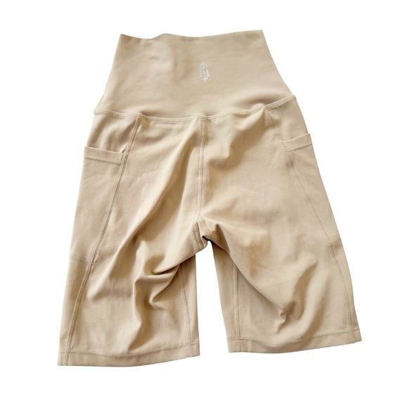 NWT Free People Movement Epic Bike Shorts Tan Size XS - Picture 5 of 9